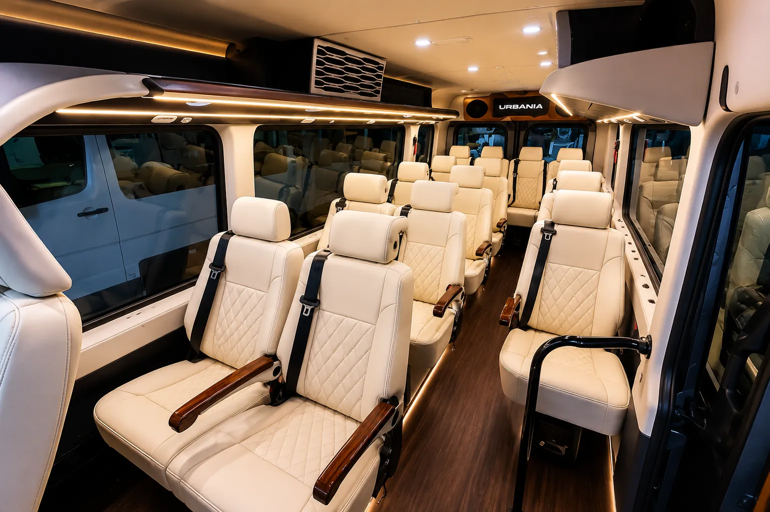 16 Seater Force Urbania